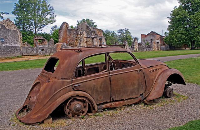 03 oradour sur glane.JPG